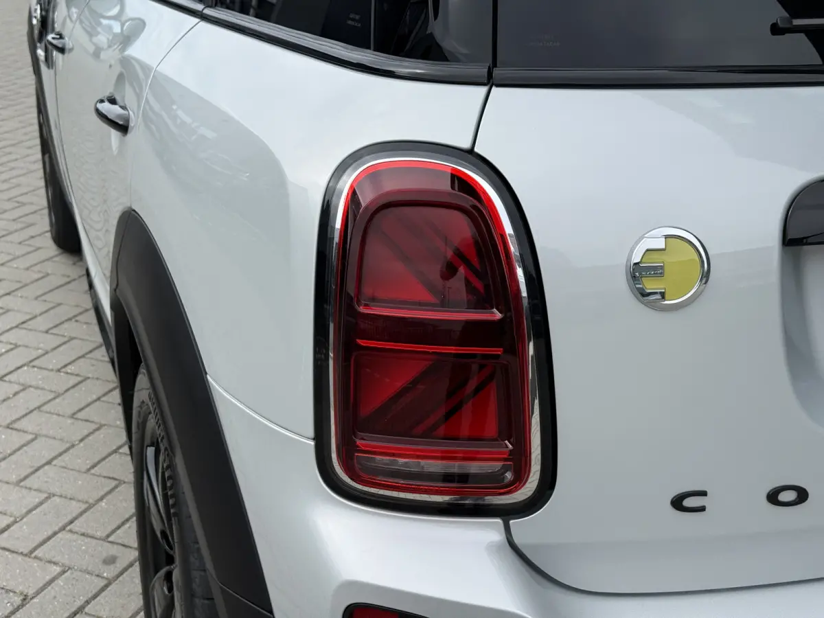 2.0 Cooper SE ALL4