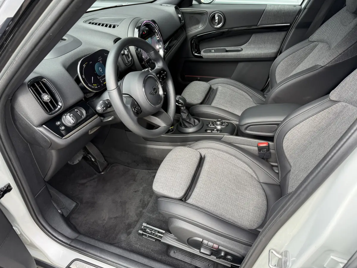 2.0 Cooper SE ALL4
