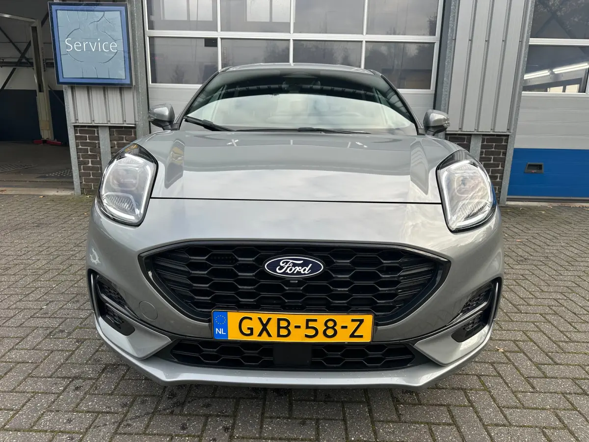1.0 125PK ST-Line X AUTOMAAT | Achteruitrijcamera | Airco (automatisch) | Apple Carplay/Android Auto|telefoonintegratie premium