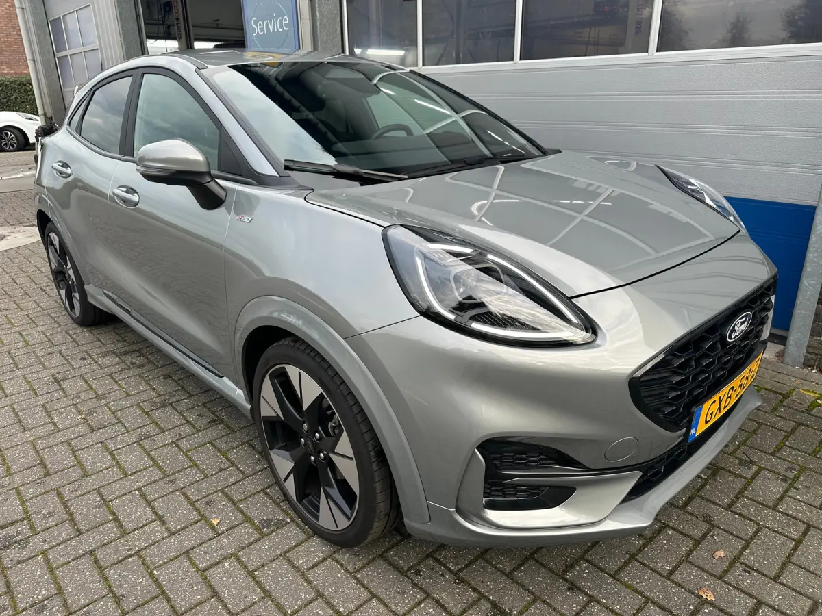 1.0 125PK ST-Line X AUTOMAAT | Achteruitrijcamera | Airco (automatisch) | Apple Carplay/Android Auto|telefoonintegratie premium