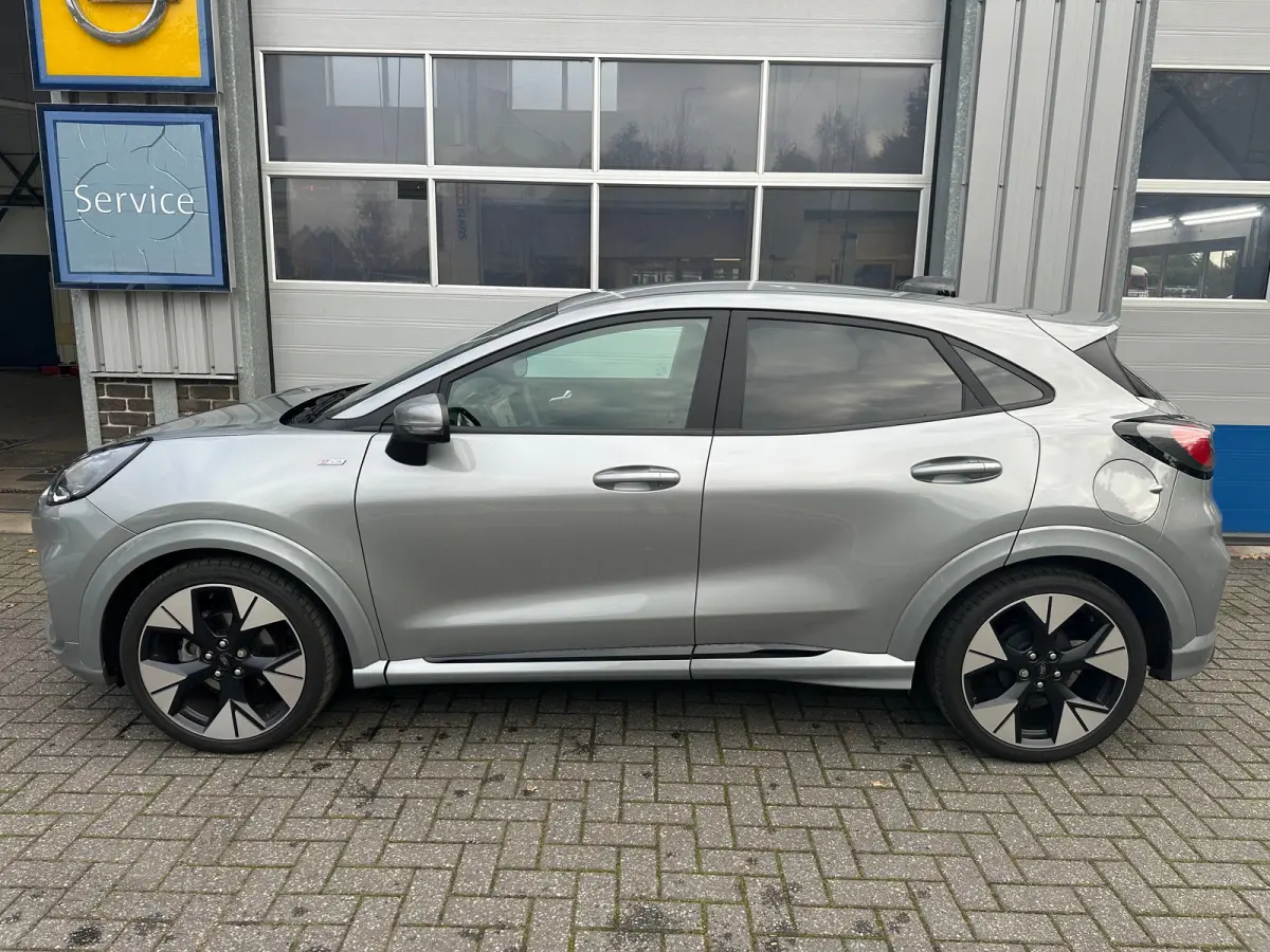 1.0 125PK ST-Line X AUTOMAAT | Achteruitrijcamera | Airco (automatisch) | Apple Carplay/Android Auto|telefoonintegratie premium