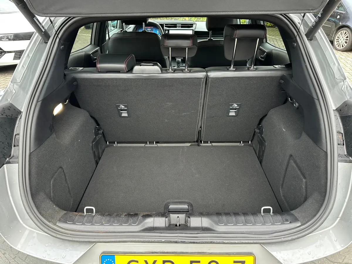 1.0 125PK ST-Line X AUTOMAAT | Achteruitrijcamera | Airco (automatisch) | Apple Carplay/Android Auto|telefoonintegratie premium