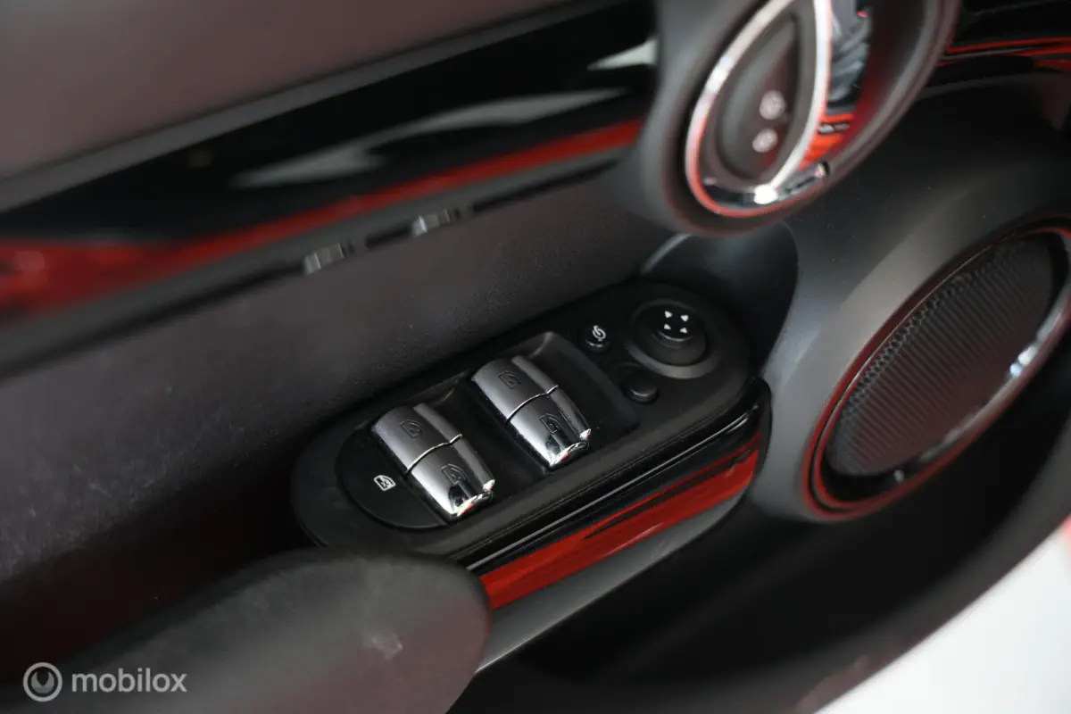 Cooper 1.5 Carplay - JCW interieur - Airco