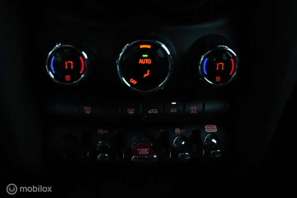 Cooper 1.5 Carplay - JCW interieur - Airco
