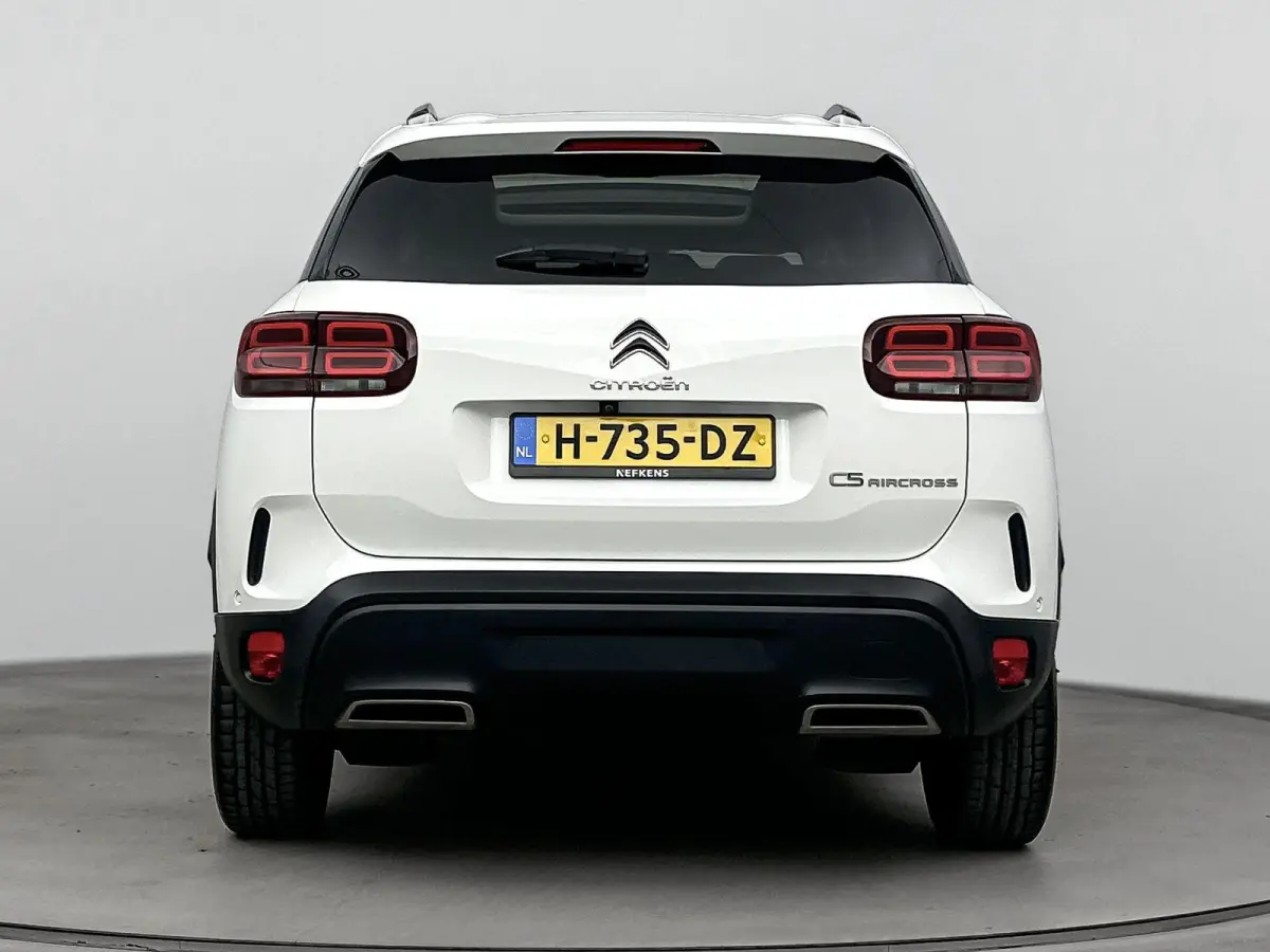 130pk Feel | Glazen Panoramadak | Camera | Comfortstoelen | Keyless | Dodehoek Detectie | Climate Control  | 19" Lichtmetalen Velgen | Apple Carplay/Android Auto |