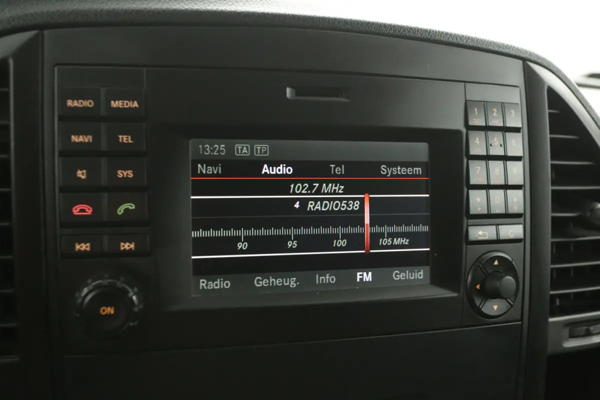 CDI Lang 140PK | Marge | Airco | Cruise | 3 Zits | Trekhaak | Parkeersens. | Stoelverw.