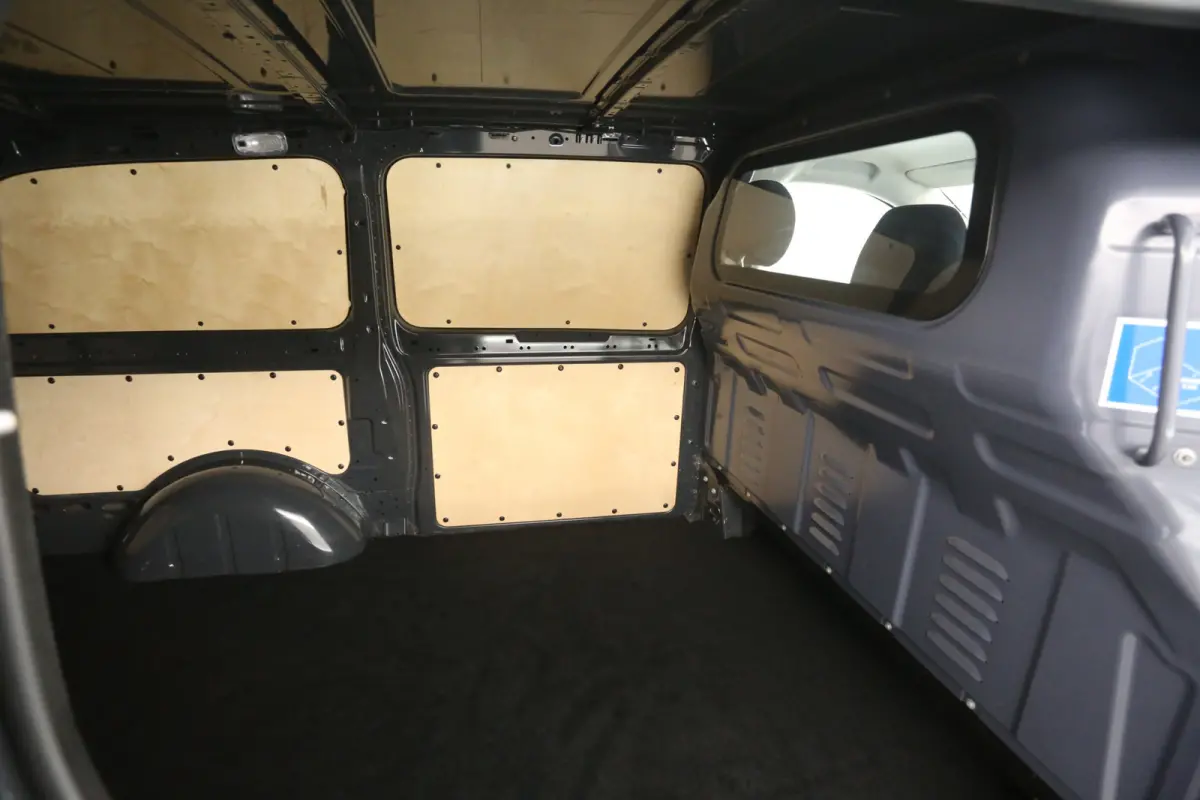 CDI Lang 140PK | Marge | Airco | Cruise | 3 Zits | Trekhaak | Parkeersens. | Stoelverw.