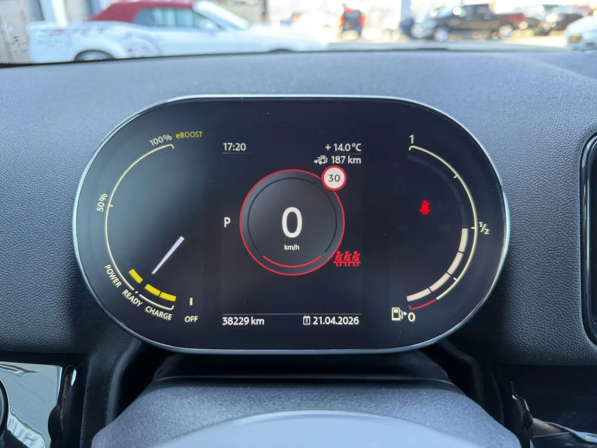 2.0 Cooper SE ALL4 Leder/Camera/Apple