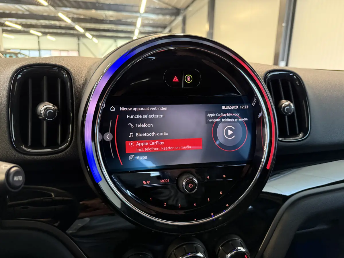 2.0 Cooper SE ALL4 Leder/Camera/Apple