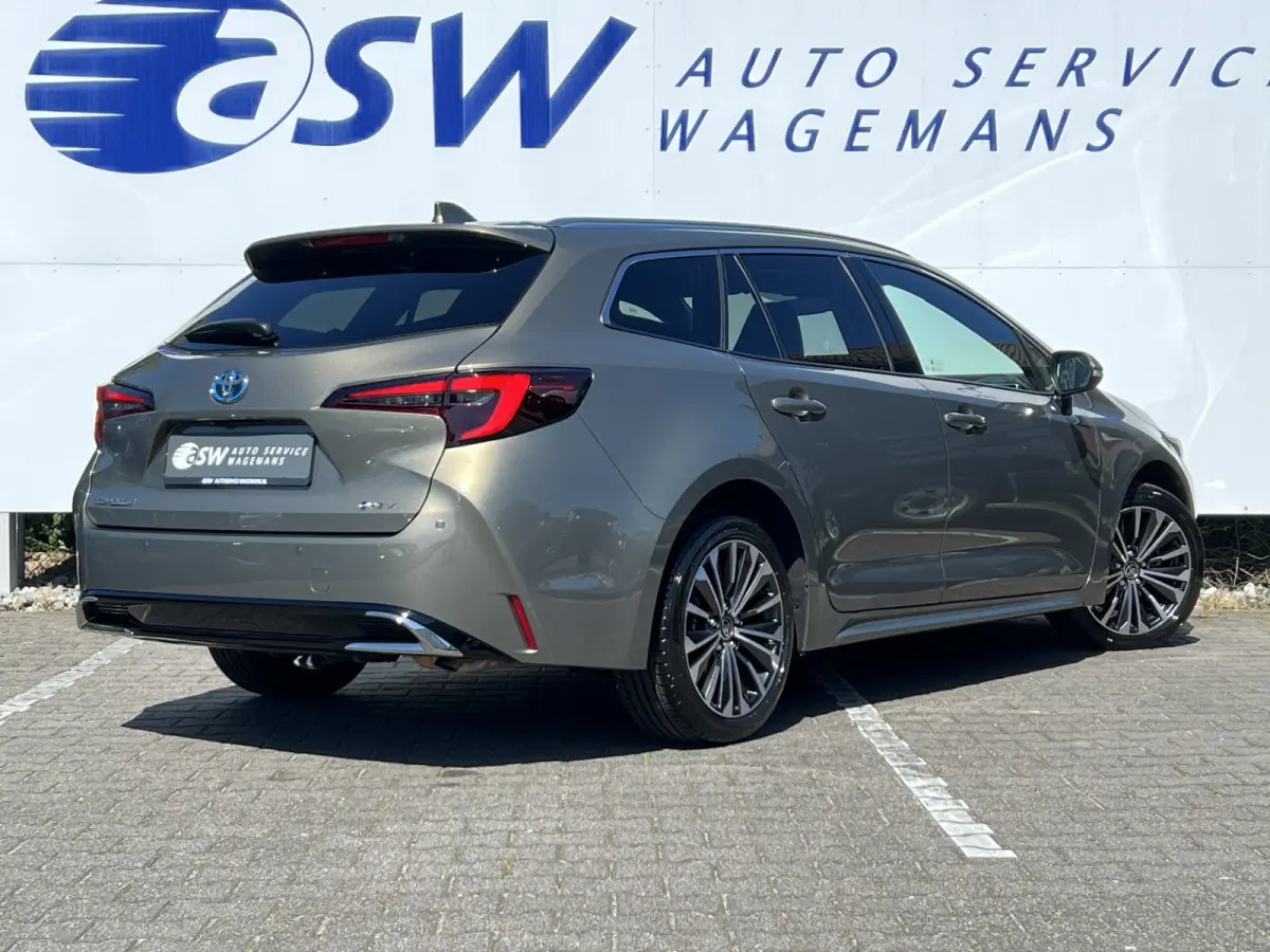 Hybrid 140 Dynamic | Navi | Carplay | Camera | ACC | Dodehoek | Winter Pack