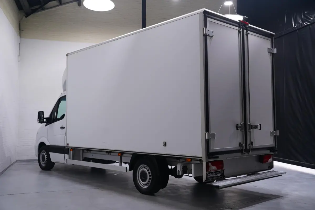 311 CDI Automaat Bakwagen met Deuren 20M3 Airco, Dakspoiler, LxBxH 430x210x220 cm, NAP, 3-Zits
