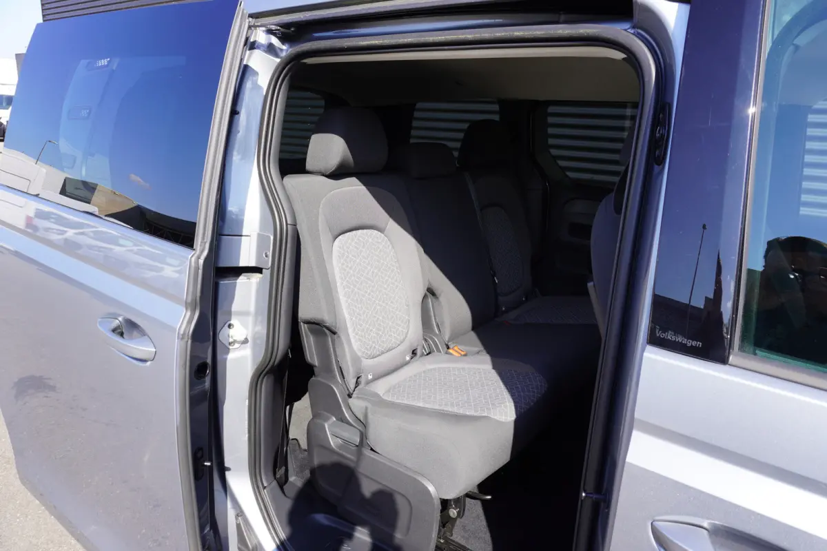 Icl. BTW Pro 77kWh 5 persoons 2x Schuifdeur Apple Carplay Parkeersensoren IQ Light Navigatie 19" Velgen Cruise control