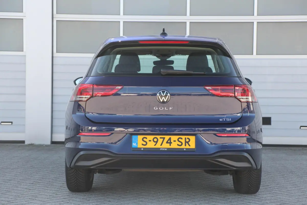 1.0 eTSI 110pk DSG Life | Navigatie | App Connect | Parkeersensoren