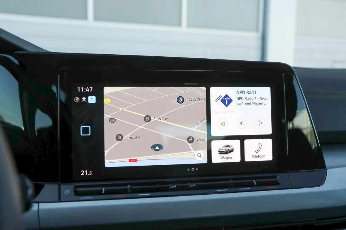 1.0 eTSI 110pk DSG Life | Navigatie | App Connect | Parkeersensoren