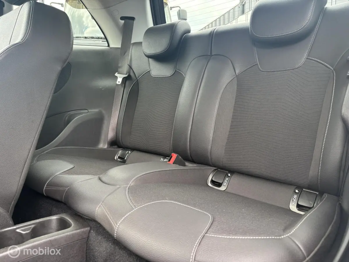 1.4 Carplay PDC Stuur/Stoelverwarming Airco Garant