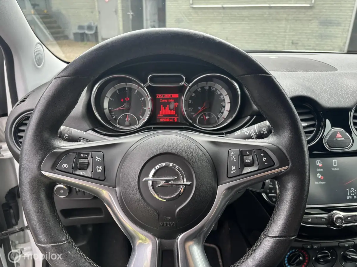 1.4 Carplay PDC Stuur/Stoelverwarming Airco Garant