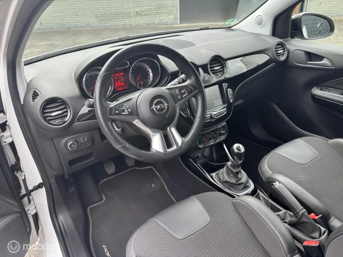 1.4 Carplay PDC Stuur/Stoelverwarming Airco Garant