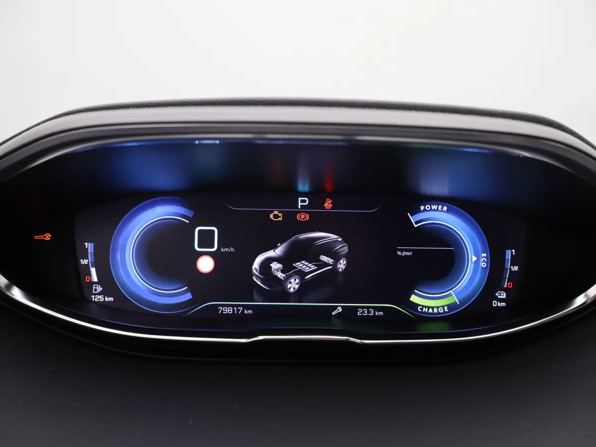 1.6 HYbrid4 300 GT Avantage | 4WD | Achteruitrijcamera | Dodehoekdetectie | Apple Carplay/Android Auto