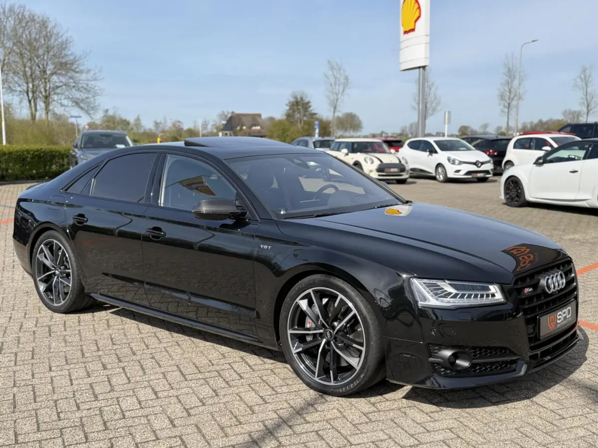 4.0 TFSI S8 plus quattro|Keramisch|B&O|Nacht|Exclusi