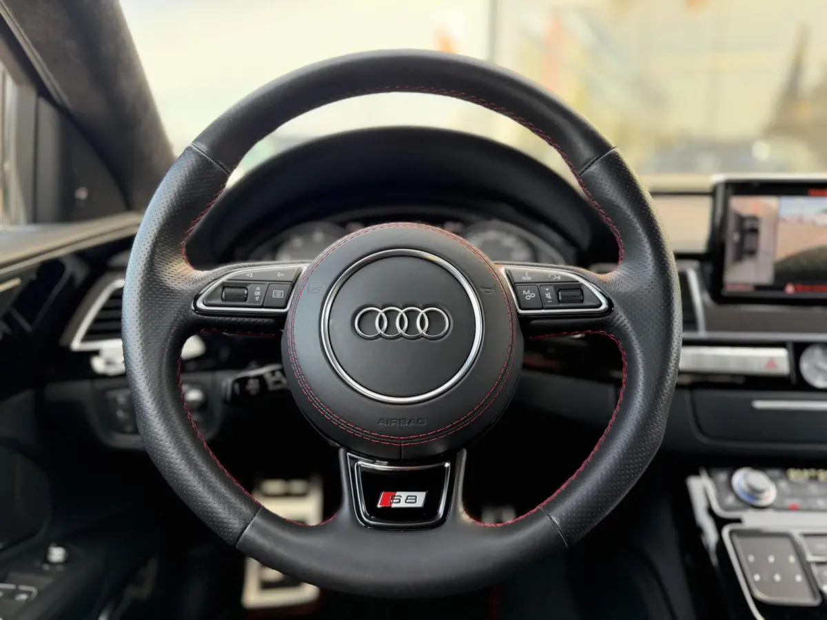 4.0 TFSI S8 plus quattro|Keramisch|B&O|Nacht|Exclusi