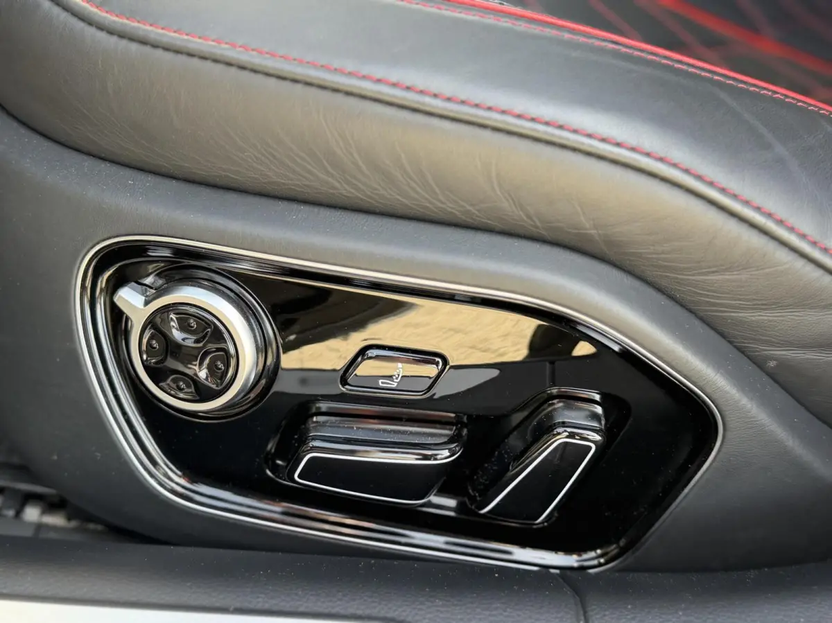 4.0 TFSI S8 plus quattro|Keramisch|B&O|Nacht|Exclusi