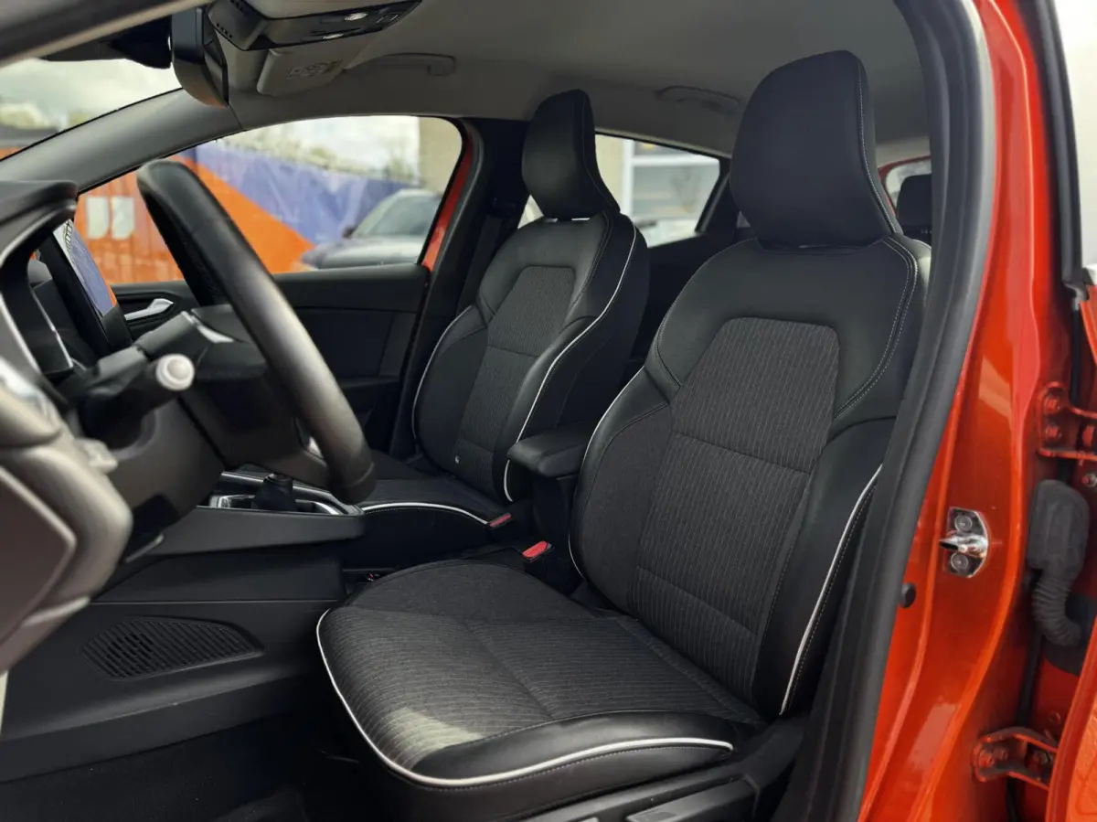 1.0 TCe Intens|Carplay|Cam|Climate|Keyless|LED