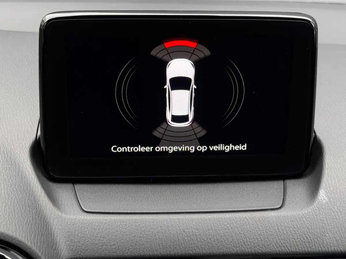 2.0 SkyActiv-G 120 GT-M | Camera | Adaptive Cruise | BOSE | Stoelverwarming | Automaat | Head-up Display