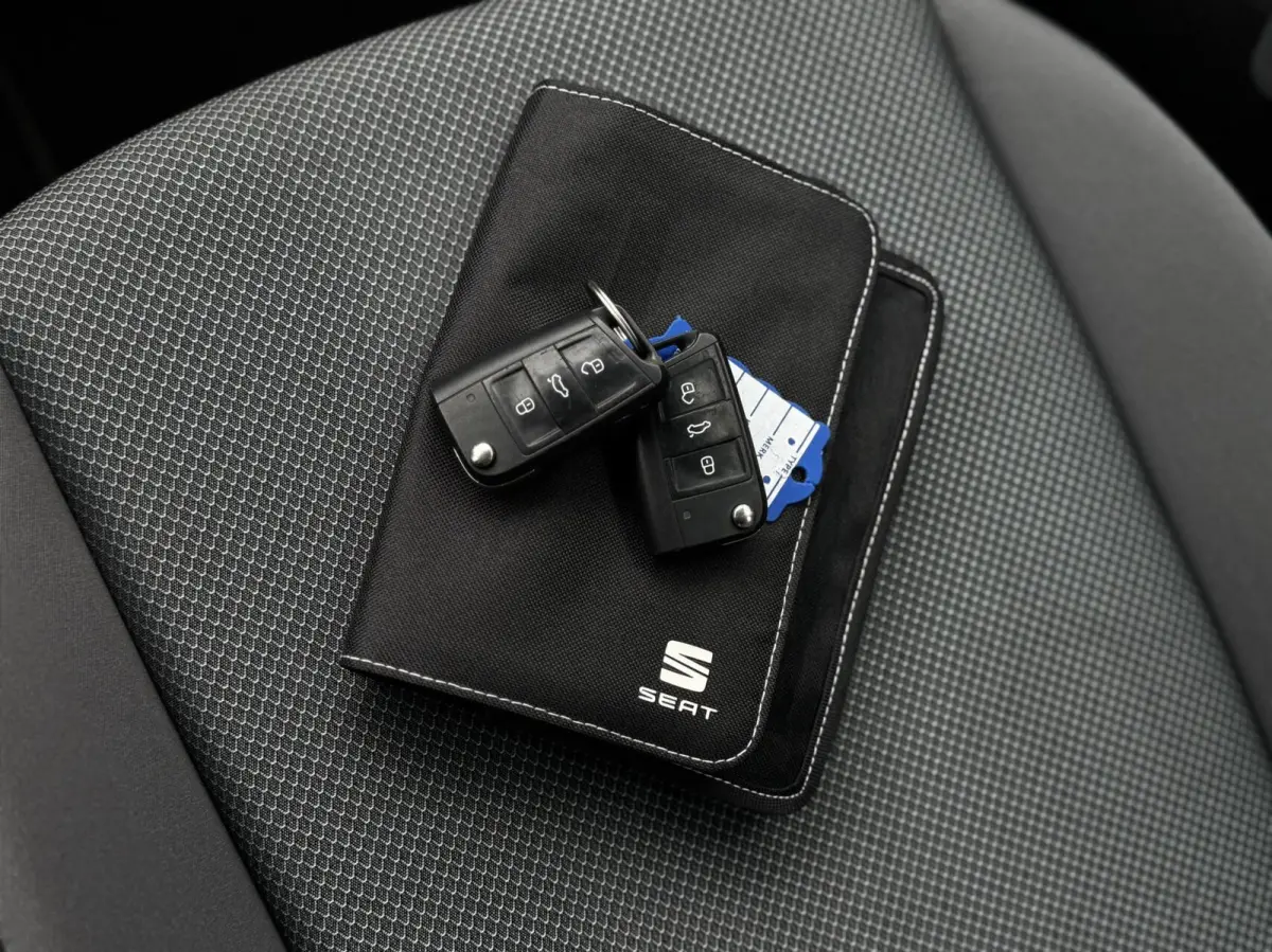 1.0TSI StyleBusiness Intense|ACC|Carplay|DSG|Cam
