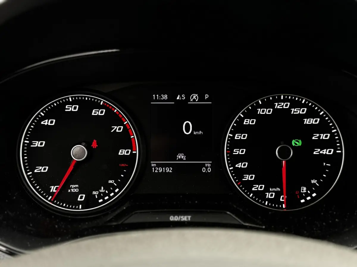 1.0TSI StyleBusiness Intense|ACC|Carplay|DSG|Cam