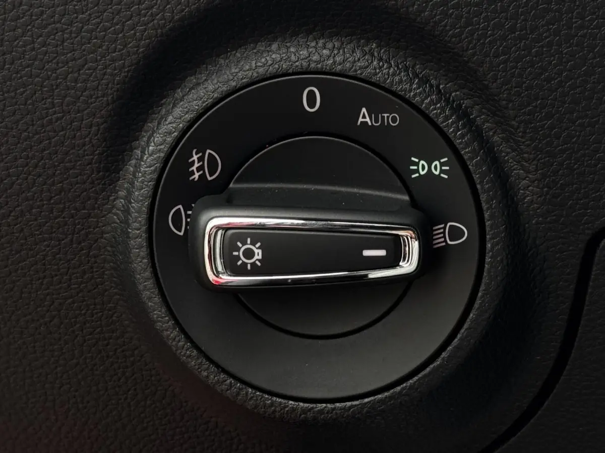 1.0TSI StyleBusiness Intense|ACC|Carplay|DSG|Cam