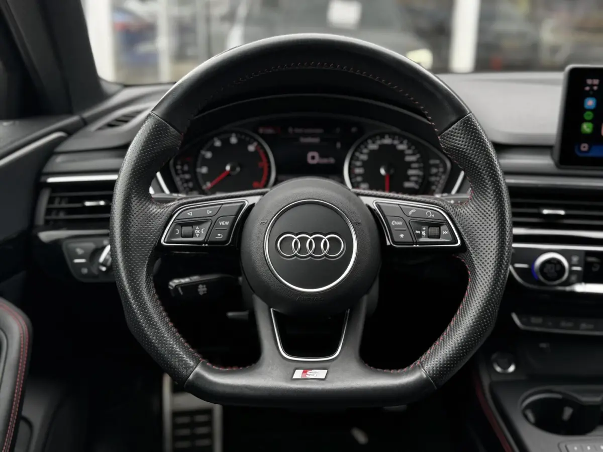 1.4TFSI Sport S line black edition|Carplay|18"