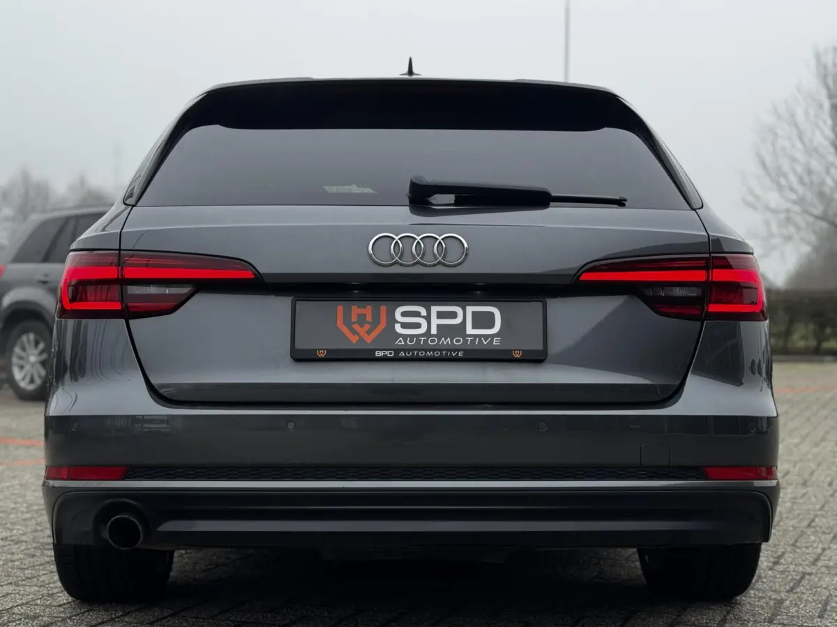 1.4TFSI Sport S line black edition|Carplay|18"