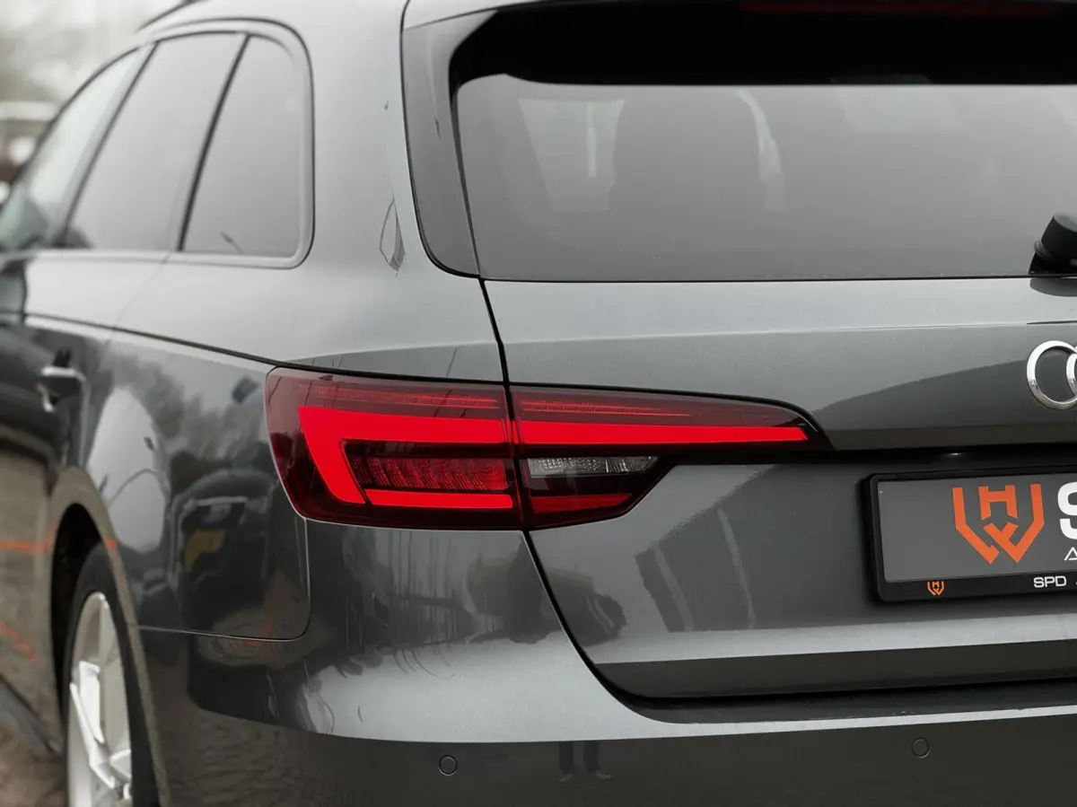 1.4TFSI Sport S line black edition|Carplay|18"