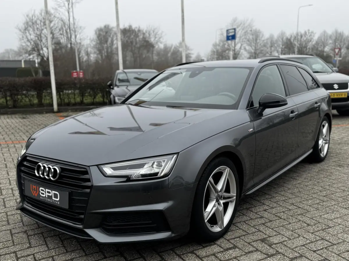 1.4TFSI Sport S line black edition|Carplay|18"