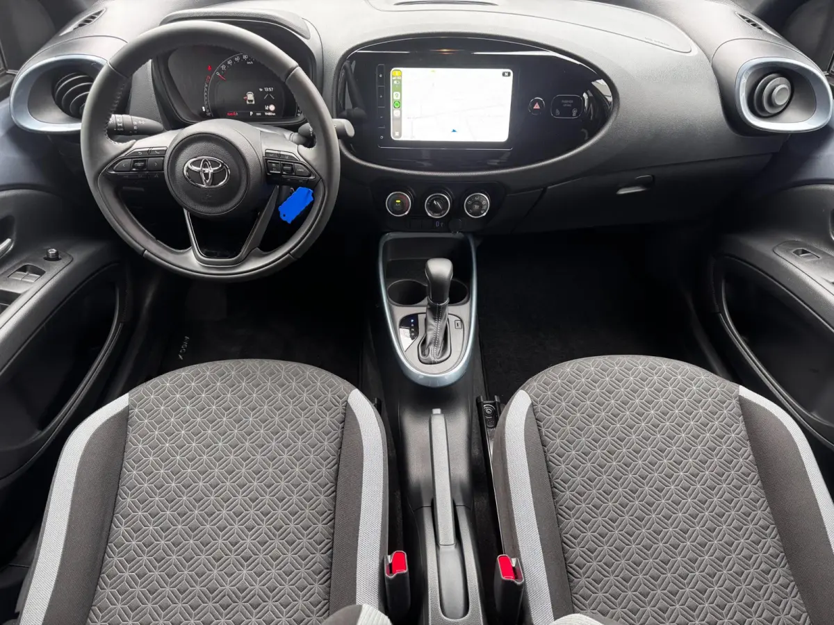 1.0 VVT-i S-CVT Pulse | Automaat | Camera | Carplay | Adaptive Cruise |