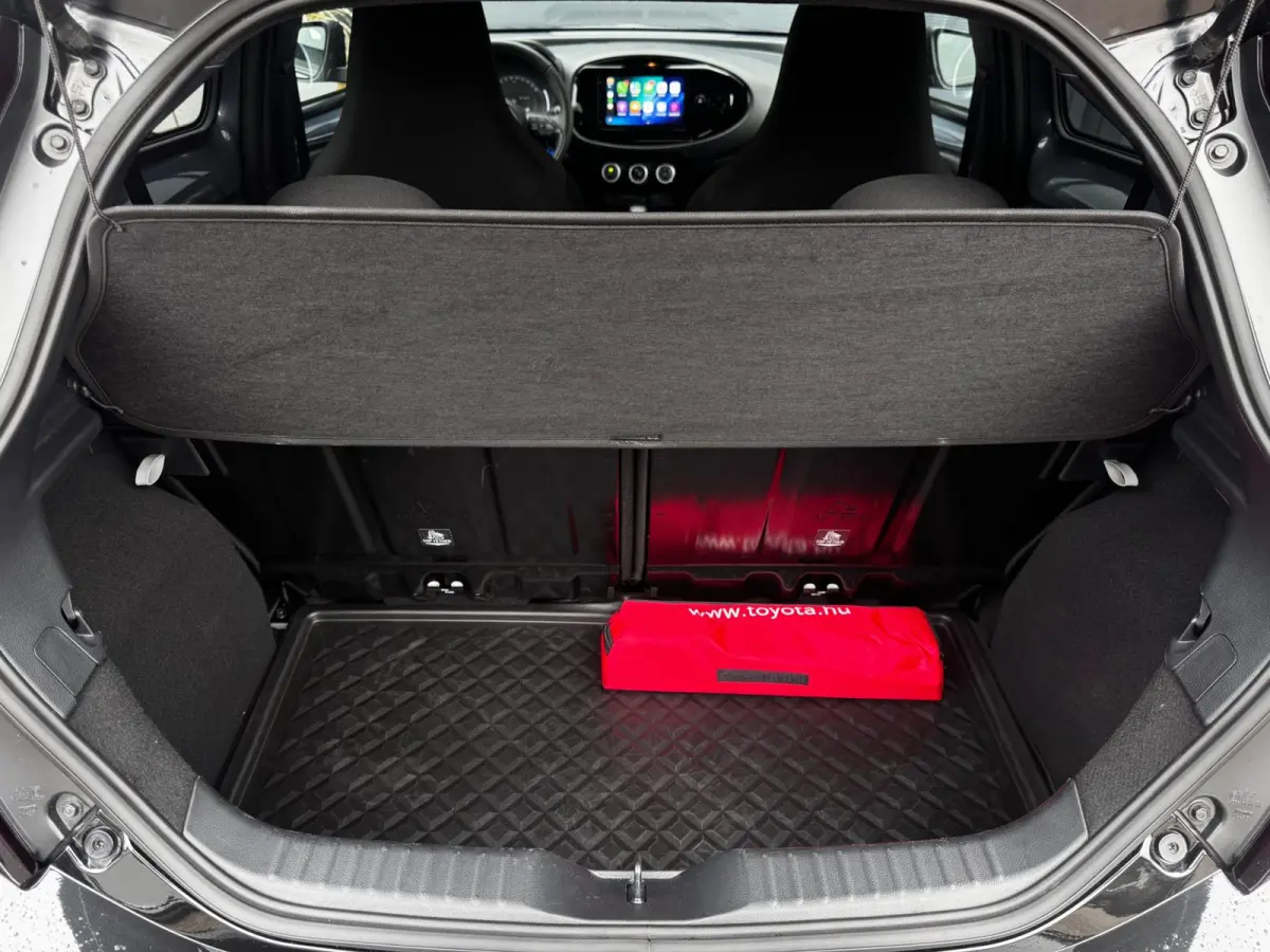 1.0 VVT-i S-CVT Pulse | Automaat | Camera | Carplay | Adaptive Cruise |