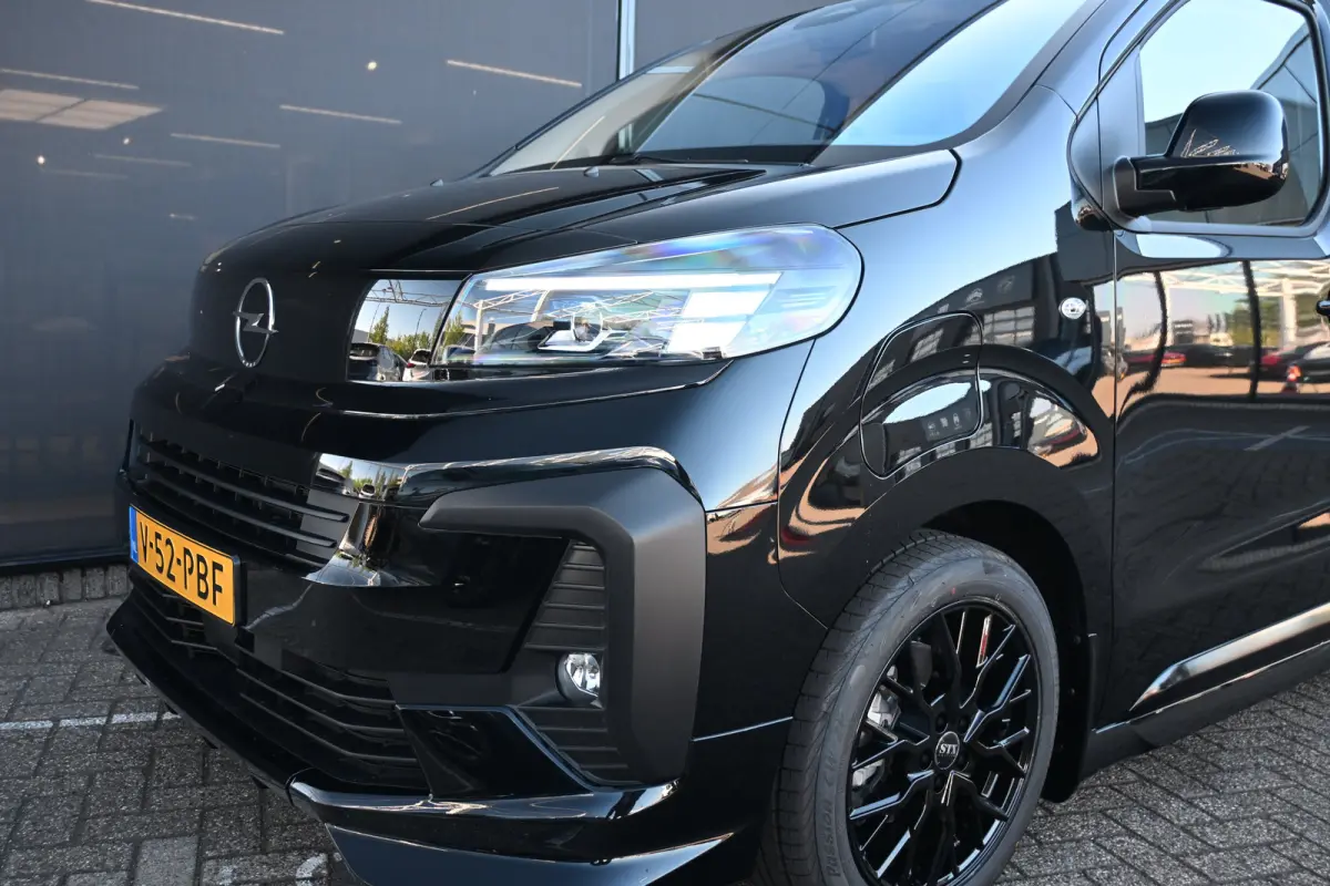 Electric L3 75 kWh STX DEMO-DEAL! 8 Jaar Garantie! | Vol-Leder | Betimmering | Full-LED | Achteruitrijcamera | Climate Control | !!