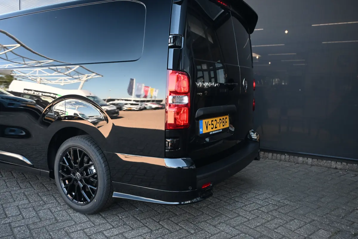 Electric L3 75 kWh STX DEMO-DEAL! 8 Jaar Garantie! | Vol-Leder | Betimmering | Full-LED | Achteruitrijcamera | Climate Control | !!