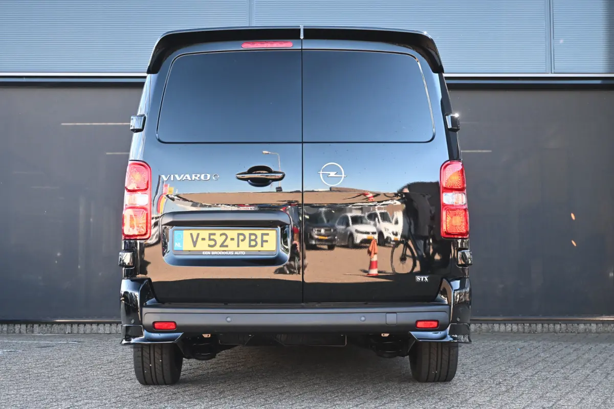 Electric L3 75 kWh STX DEMO-DEAL! 8 Jaar Garantie! | Vol-Leder | Betimmering | Full-LED | Achteruitrijcamera | Climate Control | !!