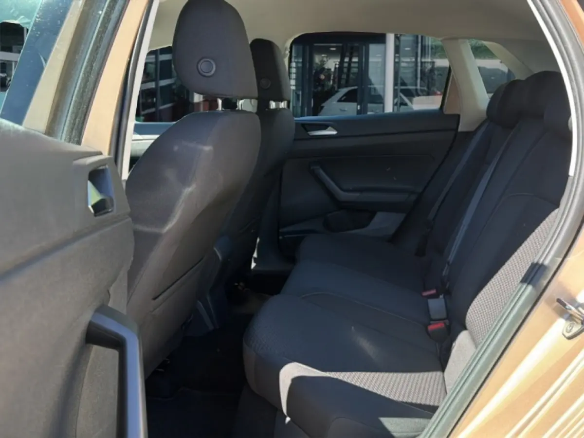 1.0 TSI COMFORTLINE ACC/AIRCO/NAVI/CARPLAY/DAB