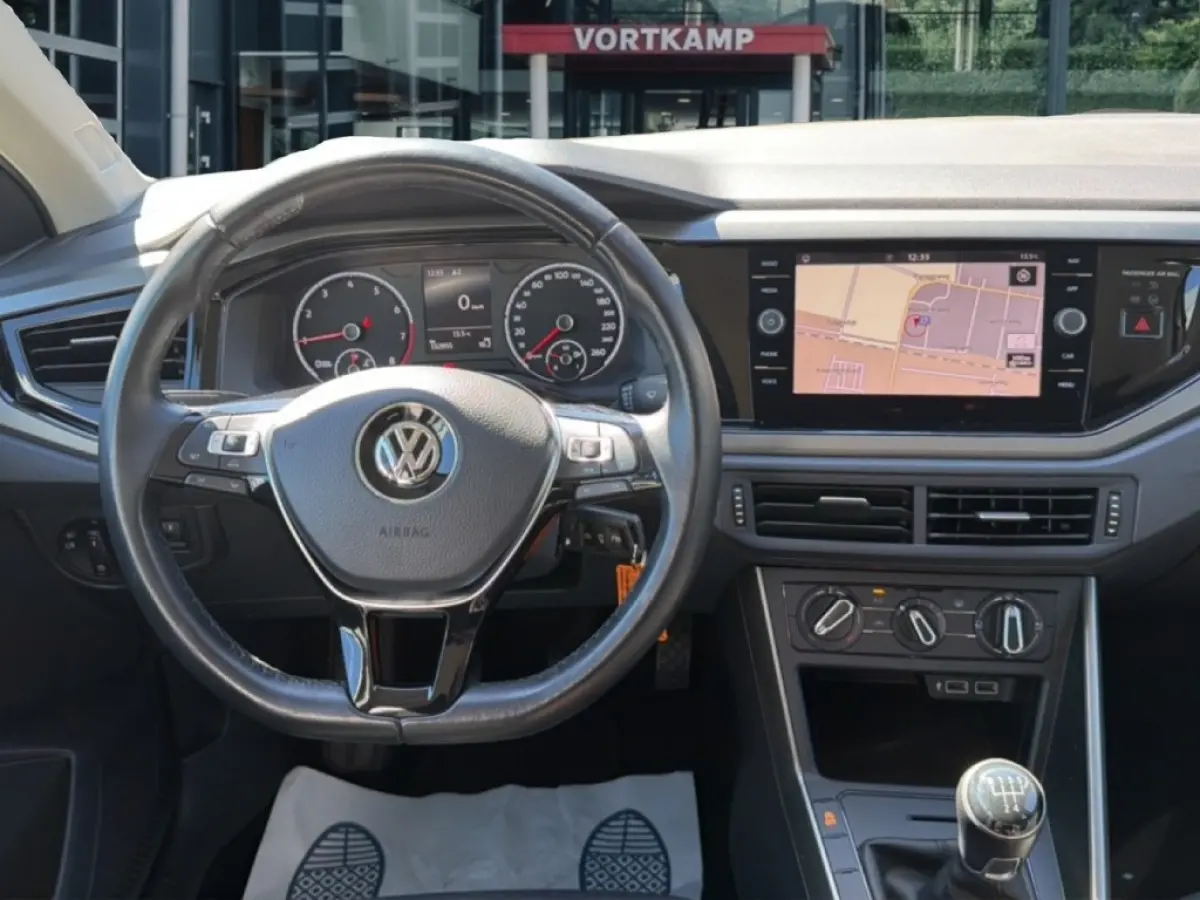 1.0 TSI COMFORTLINE ACC/AIRCO/NAVI/CARPLAY/DAB
