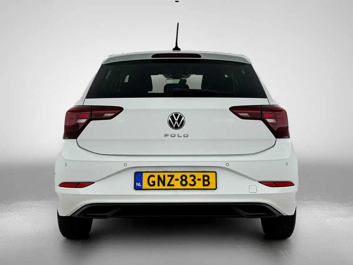 1.0 TSI Life Business | 95 PK | Stoelverwarming | Digital Cockpit | Climatronic (Automatische Airco) | Parkeersensoren |