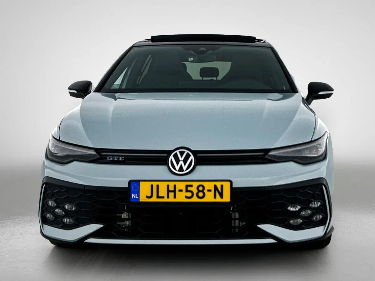 1.5 eHybrid GTE 272 PK | SoH 100% | Automaat | Black Style Pakket | 360* Camera (Helicopter) | Panorama Dak | Stoel en Stuurverwarming