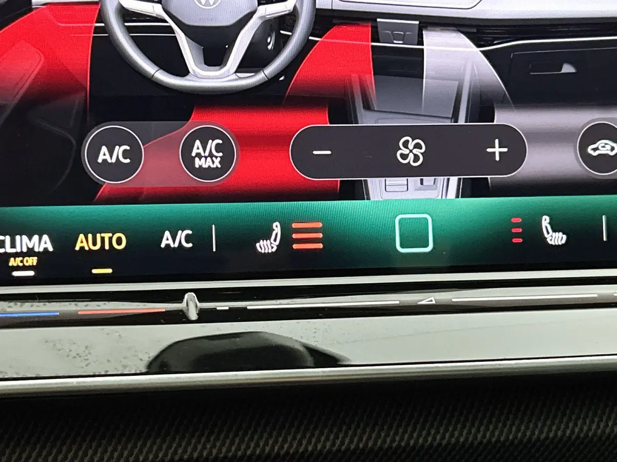 1.5 eHybrid GTE 272 PK | SoH 100% | Automaat | Black Style Pakket | 360* Camera (Helicopter) | Panorama Dak | Stoel en Stuurverwarming