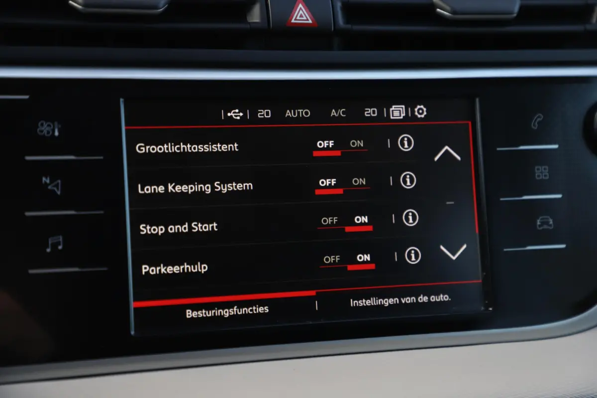 1.5 BlueHDI Business 7p 7 Persoons Navigatie Achteruitrijcamera Clima Cruise Getint Glas Carplay Android