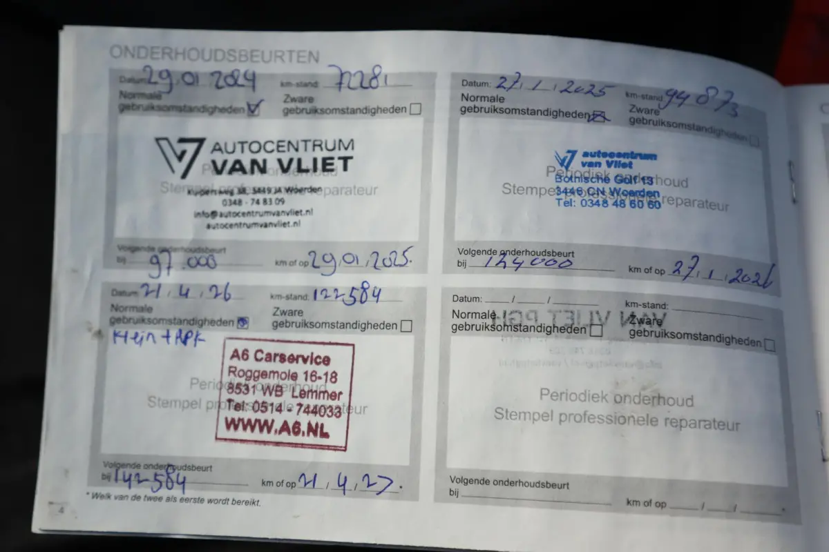 1.5 BlueHDI Business 7p 7 Persoons Navigatie Achteruitrijcamera Clima Cruise Getint Glas Carplay Android