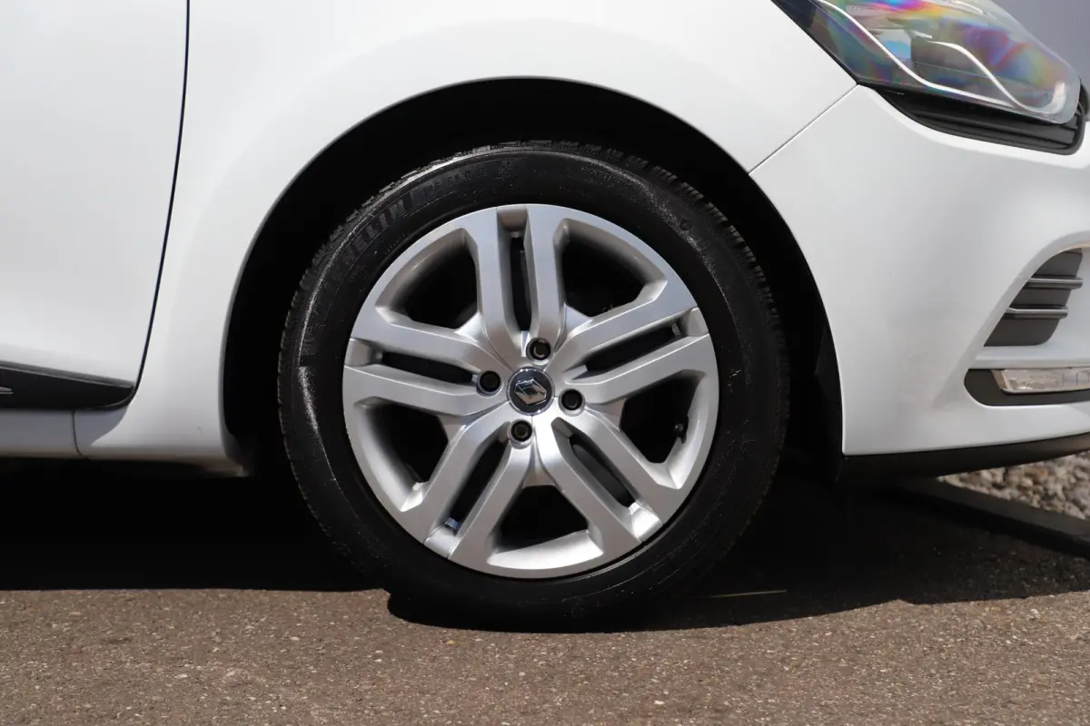 1.5 dCi Ecoleader Zen Navigatie Airco Cruise Bluetooth Parkeersensor