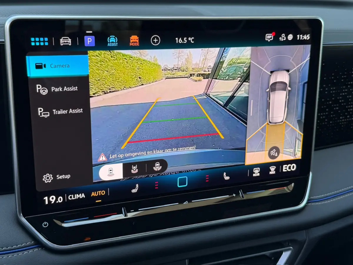 1.5 eHybrid R-Line | Black line | 360 Camera | Trekhaak | Dode hoek | IQ light | Elek. klep | Rijklaar incl. garantie