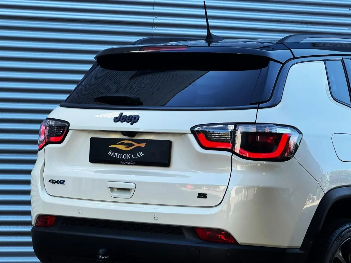 1.3 T4 4xe Plug-in Hybrid S/Panodak/Camera/Trekhaak