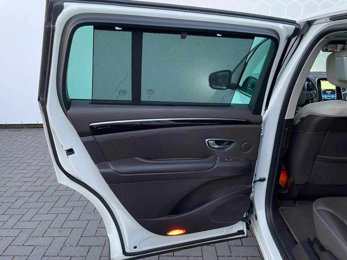 1.6 TCe Initiale Paris 7p. Pano Trekhaak Automaat